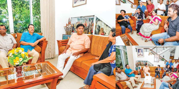 වේදිකාවට නැගපල්ලා…! කඩේ පලයල්ලා…! ඒත් කලාකරුවන්ට සලකපල්ලා…! අපි කලාකරුවන්ට කියන්නේ අන්න ඒකයි…!