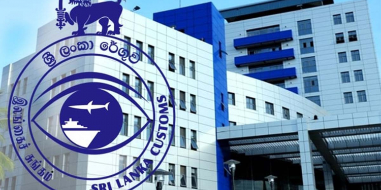 රේගු නිලධාරීනුත් බද්දට එරෙහිව හිටගනී!