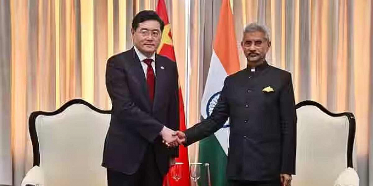 ජෙයශන්කර්, චීන ඇමැතිට ලඩාක් මතක් කරයි!