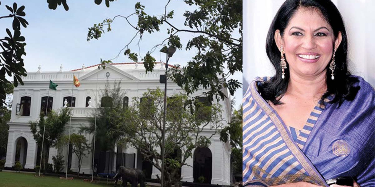 ලැජ්ජා නෑ! නගරාධිපතිකම නැති වුණාට රෝසි සුපිරි නිල නිවස දාලා ගිහින් නෑ! ඒ මදිවාට නිල නිවස ඇතුළෙ නිරූපන සන්දර්ශනයකුත් තියලා! VIDEO
