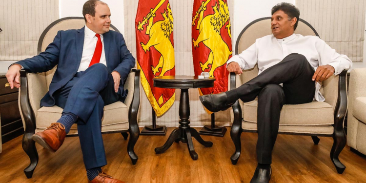 නවසීලන්ත මහකොමසාරිස් සජිත්ව මුණගැහෙන්න විපක්ෂනායක කාර්යාලයට එයි! PHOTOS & VIDEO