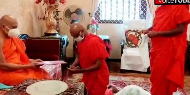 මැතිවරණය පවත්වන ලෙස ඉල්ලා සංඝ ආඥාවක්? මහනාහිමිවරුන්ට සංදේශයක් බාර දෙයි! VIDEO