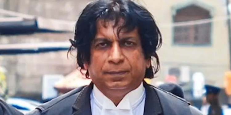 හිටපු නීතිපති දප්පුලගේ කාර්යාලයට සුදුවෑන් එකකින් මහරෑ ආ අයකු ලිපිගොනු සියල්ල අවුස්සලා! එක ලිපි ගොනුවක් විතරක් උස්සන් ගිහින්! සියල්ල CCTV එකේ සටහන් වෙලා!