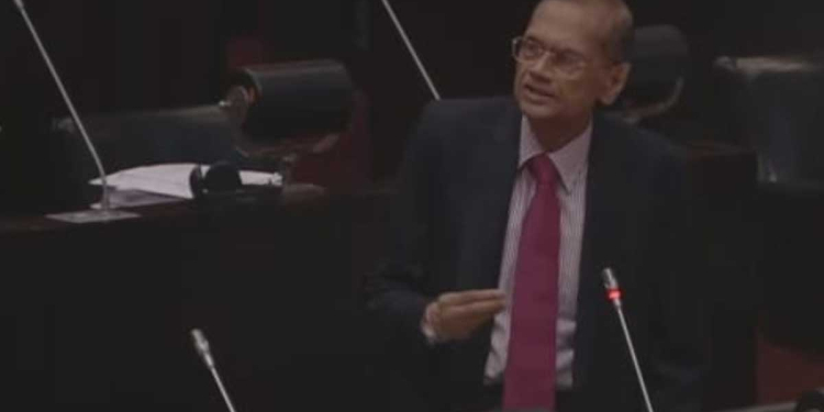 රනිල් කොටස් වෙළෙඳපොළ වහලා දානවා කිව්වා! බැංකු වැහෙනවා නම් කරන්න දෙයක් නෑ කිව්වා! අන්න කොටස් ‌වෙළෙඳපොළ අද කඩා වැටිලා! අපි IMF ගිවිසුමට විරුද්ධව ඡන්දෙ දෙනවා! මහාචාර්ය ජී.එල්. පීරිස් පාර්ලිමේන්තුවේදී කියයි! VIDEO