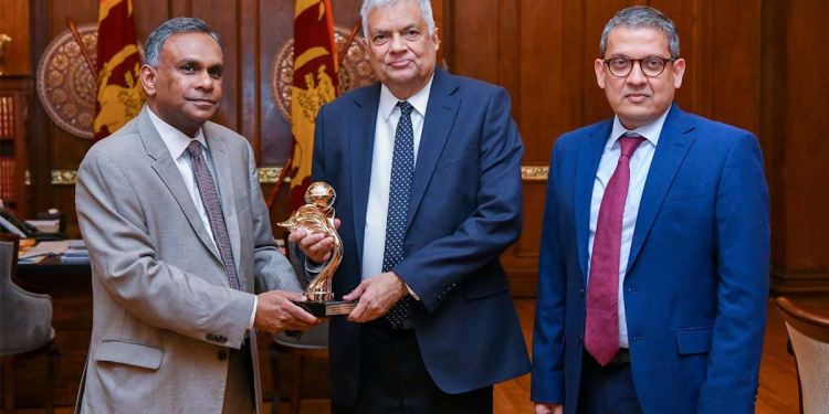 “හොඳම භාවිතය 2022”! පීපල්ස් ලීසිං සමාගම බ්‍රසල්ස්වල තිබ්බ යුරෝපා සංගමයේ තත්ත්ව පර්යේෂණ ඇගයීම් උළෙලේදී ඉහළම සම්මානය දිනයි!