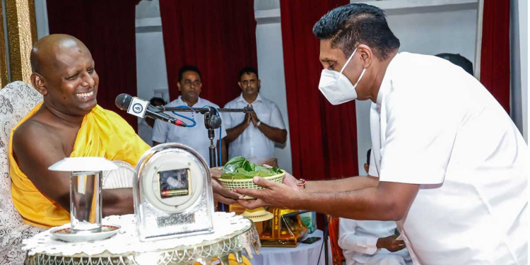 රණසිංහ ප්‍රේමදාසයන්ගේ 30 වැනි ගුණ සමරුව ඇරඹේ! ප්‍රේමදාස ‌බුද්ධශාසන අමාත්‍යංශය හදලා බුදුදහමට කළ සේවය ගැන මහාචාර්ය අගලකඩ සිරිසුමන හිමියන් සුචරිතයේදී සිහිපත් කරයි! VIDEO & PHOTOS