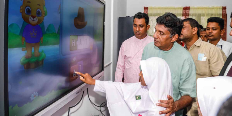 ‘අප්ඩේට්’ නොකිරීමෙන් අධ්යාපනය අද රටට මර උගුලක් වෙලා! ලොව නවීනතම සහ උසස්ම අධ්යාපන ක්රමවේදය සහිත සජබ අධ්යාපන ප්රතිපත්තිය සජිත් හොරොව්පතානේදී එළියට දමයි! VIDEO & PHOTOS