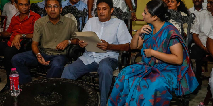 චන්දිම වීරක්කොඩි ආවා! ජයරත්න හේරත් ආවා! තව පෝලිමේ ආණ්ඩුවෙන් එන්න ඉන්නවා! ලක්ෂ 2000ක සූට්කේස් එකට අපේ මන්ත්‍රීවරු යටවෙන්නේ නෑ! හර්ෂයි හිරුණිකායි එක්ක සජිත් කඩුවෙලට එයි! ආණ්ඩුවේ නිව්ස් ප්ලාන්ට්වලට යළි උත්තර දෙයි! VIDEO & PHOTOS