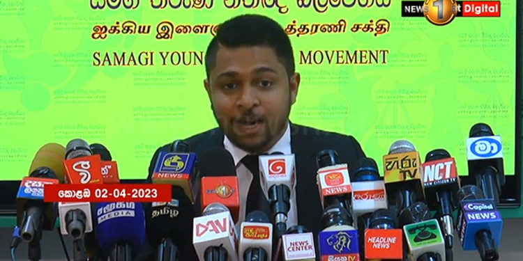 ෆේස්බුක් එකේ හිනාවක් ලයික් එකක් දැම්මත් අරගෙන යන්න පුලුවන්! ත්‍රිවිධ හමුදාවට ඕන තැනකට ගිහින් වරෙන්තු නැතිව පැය 24ක් ඕන කෙනෙක් තියාගන්න පුලුවන්! මොන මූලස්ථානයට අරන් ගියාද දන්නෙ නෑ! පොලිසියට දෙන්න ඕන නෑ! මානව හිමිකම් කොමිසමට දැනුම් දෙන්න ඕන නෑ! ආණ්ඩුවට විරුද්ධව වචනයක් හරි කිව්වොත් ඕනම කෙනෙක්ව ඇවිත් අරන් යන්න පුලුවන්! සජබ තරුණ නීතීඥයොත් අලුත් ත්‍රස්ත පනතට  එළියට එයි! VIDEO