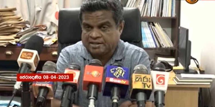 4 වෙනි පඩියත් කපන්නයි යන්නේ! විශ්වවිද්‍යාල ආචාර්යවරු රටින් යනවා! අපි ලෑස්තියි! ආණ්ඩුවේ ප්‍රමාදයයි තියෙන්නේ! VIDEO