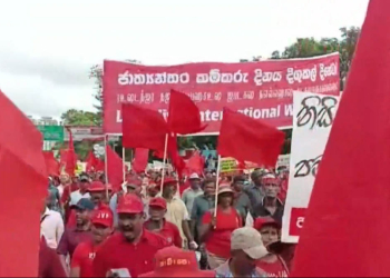 ජවිපෙ මැයි රැළියටත් ලොකු සෙනගක්! මෙතනින් සජීවීව බලන්න! LIVE VIDEO
