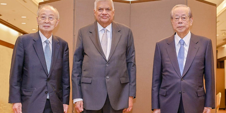 රනිල් ජපන් අගමැති කිෂිඩා හමුවෙයි! PHOTOS I Sri Lanka Latest News