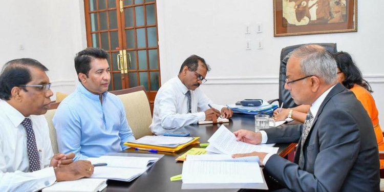 කාටත් බැරිවුණු ක්‍රීඩා පනත හදන්න සාගල සූදානම් වෙයි! ක්‍රීඩා ඇමැති ගෙන්වා සාකච්ඡා ආරම්භ කරයි!