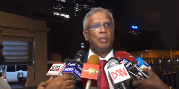 ආයෙත් සාකච්ඡා සාකච්ඡා කියලා එන්න කියන්න එපා! වහාම පළාත් සභා ඡන්දය තියන්න! උතුරු නැගෙනහිර මන්ත්‍රීවරු ජනාධිපතිගෙ මූණටම කියලා! (VIDEO)