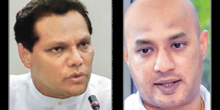 ගෙවල් තියාගන්න අපි ආණ්ඩුවලට කත් අදින්නේ නෑ! රනිල් අගමැති කරන්න කිව්වෙත් මේ අය! ඇමැතිකම් කතා කරගත්තෙත් ඒ අයමයි! නියම ඩීල්කාරයෝ! පක්ෂෙ විනාශ කරන්නේ මම නෙමෙයි දුමින්ද දිසානායකලා! දුමින්ද කරපු චෝදනාවලට දයාසිරි එකින් එක උත්තර දෙයි! VIDEO I Sri Lanka Latest News