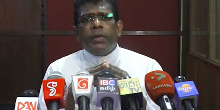 මේ කරන්නේ කුලප්පු කිරීමක්! ආයෙමත් ආගම් භේද ජාති භේද හදන්නයි යන්නේ! කලබල වෙන්න එපා! ඇවිස්සෙන්න එපා! මේක පිටුපස්සේ දේශපාලනයක් තියෙන්න පුලුවන්? ජූඩ් ක්‍රිෂාන්ත පියතුමා ඉතිහාසය මතක් කරයි! VIDEO I Sri Lanka Latest News !