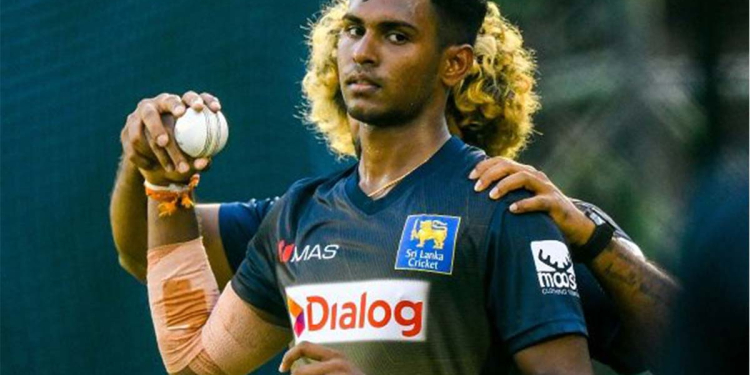 තාම අවුරුදු 20යි! හැමෝම කියන්නේ ‘පුංචි මාලිංග’ කියලා! මේ දවස්වල චෙන්නායි කණ්ඩායමේ ඉඳන් IPL පිටිය දෙවනත් කරනවා! දෝනි අන්තිම පන්දුවාර දාන්නත් දෙනවා! විචාරකයෝ ලොකු අනාවැකි කියනවා! ගන්නෝරුවෙන් ආපු කව්ද මේ මතීෂ පතිරණ!