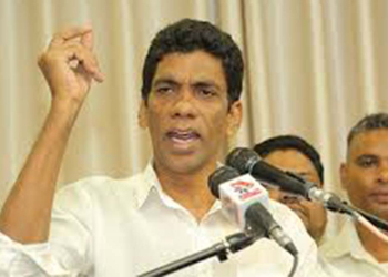 බඩු මිල මිනිස්සුන්ට දරා ගන්න බෑ! බදු ගැහිල්ල මිනිස්සුන්ට දරාගන්න බෑ! ආණ්ඩුව ජනාධිපතිවරණයක් තියන්න යනවා! හොඳයි තියන්න! මෙන්න දිනන අපේක්ෂකයා! දිගම්බරම් වතුකරයේ තීන්දුව දැන්ම ප්‍රකාශයට පත් කරයි! VIDEO