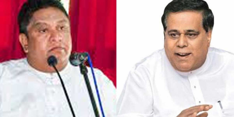 බදුල්ලේ නිමල් සිරිපාලටයි චාමර සම්පත්ටයි වෙලා තියෙන දේ බදුල්ලේ සමන්ත හෙළි කරයි! පොහොට්ටුවෙන් පැන්නුවා! ශ්රීලනිපයෙන් පැන්නුවා! දැන් ඊළඟ පාර ඡන්දේ ඉල්ලන්න රනිල් වටේ කරකෙනවා! මුන්ට රෙදි ඇඳගෙන යන්න පුලුවන්ද? මුන්ට ලැජ්ජාවක් නෑ.. ප්රතිපත්තියක් නෑ..! VIDEO I Sri Lanka Latest News