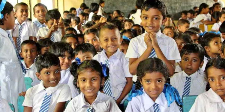 ලබන වසරේ සිට පළමු ශ්රේණියට දරුවන් ඇතුළත් කිරීම නව ක්රමවේදයකට I Sri Lanka Latest News