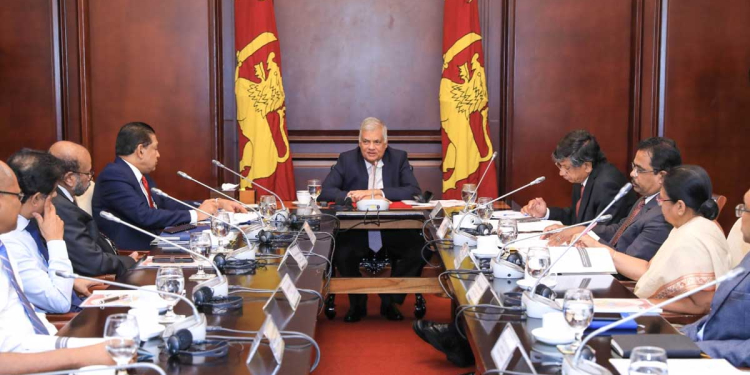 පාරවල් දෙකක යන්න බෑ! ඔක්කොම යන්න ඕන එක පාරක! ලංකාවේ අධ්‍යාපනයට රනිල් කරන්න යන දේ! VIDEO I Sri Lanka Latest News