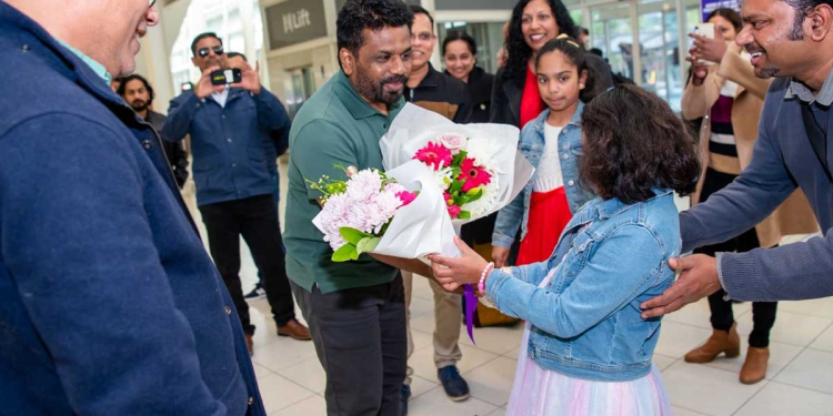 දේශීය ණය ප්‍රතිව්‍යුහගත කිරීම ගැන වචනයක්වත් කිව්වෙත් නෑ! කථික ලයිස්තුවේ නම තිබිලත් ඡන්දෙට ආවෙත් නෑ! අනුර ගැන වෘත්තීය සමිතිවලට ලොකු ප්‍රශ්නයක්! ‍I Sri Lanka Latest News