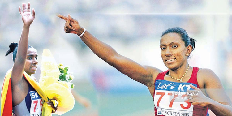 මගෙන් වැඩක් ගන්නේ නෑ! දමයන්ති දර්ශාට ලංකාව එපා වෙයි! ඔස්ට්රේලියාවේ ස්ථිර පදිංචියට යයි! ආයෙ ලංකාවට එන්නෙ නෑ! Sri Lanka Latest News