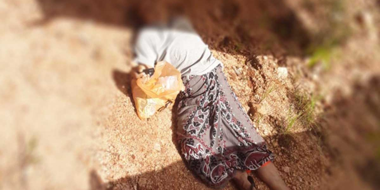 තුන්පනේ පළාතේ උප ප්රධාන සංඝනායක ටැම්පිට විහාරාධිපති හිමියන්ගේ අපවත්වීම අබිරහසක්! අවසානයේ ඇඳගෙන ඉඳලා තියෙන්නේ සරමක් සහ කමිසයක්! සිරුර ළඟ එළවලු මල්ලකුත් තිබිලා! I Sri Lanka Latest News