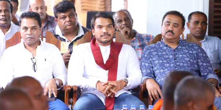 නාමල් පොහොට්ටුවත් එක්ක ගාල්ලේ සහ හිනිදුම! PHOTOS I Sri Lanka Latest News