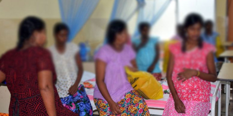 නිර්වින්දන ඖෂධ නෑ! සැත්කම් කරන්න විදියක් නෑ! කළුතර රෝහලේ ගැබිණි මවුවරු වෙනත් රෝහල්වලට මාරු කරයි! Sri Lanka Latest News