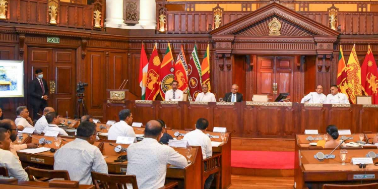 අස්වැසුම සාර්ථක කරගන්න සාගල රාජ්‍ය නිලධාරීන්ගේ සක්‍රිය දායකත්වය ඉල්ලයි! PHOTOS I Sri Lanka Latest News