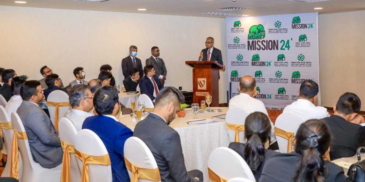ඉදිරි ඡන්දෙට එජාපයේ තරුණ තරුණියන් සූදානම් කරන්න සාගලගෙන් ‘Mission 24’! PHOTOS I Sri Lanka Latest News