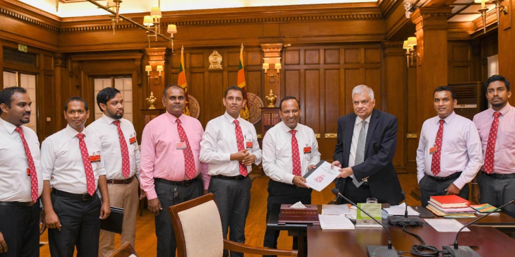 GMOA අලුත් නිලධාරී මණ්ඩලය රනිල් හම්බවෙන්න ගිහින්! Sri Lanka Latest News