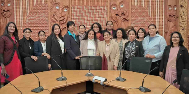 නවසීලන්ත පාර්ලිමේන්තුවේදී අපේ මන්ත්‍රීවරියන්ට ලොකු පිළිගැනීමක් හිමිවෙද්දී අපේ පාර්ලිමේන්තුව ඇතුළේ කාන්තාවන්ට සිදුවන ලිංගික හිංසන ගැන හොයන්න කමිටුවක් පත් කරයි! Sri Lanka Latest News