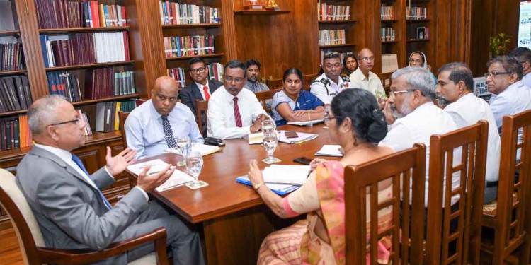 සාගල ‌කොළඹට අත තියයි! PHOTOS I Sri Lanka Latest News