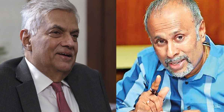 ගෝඨාට අපේක්ෂකත්වය දෙද්දීම මම කියනවා ගෝඨාට ගහලා පන්නනවා කියලා! ඊළඟට ගෝඨාට යන්න වෙනවා කියලා මම මාසයක් තියලා කියනවා! දැන් මම කැට තියලා තියනවා ඊළඟ ජනාධිපතිවරණයට රනිල් ඉල්ලන්නේ නෑ! මොකද පොහොට්ටුවේ සහාය රනිල්ට නෑ! පොහොට්ටු නායකයො කිව්වත් පොහොට්ටු පාක්ෂිකයො රනිල්ට ඡන්දෙ දෙන්නෙ නෑ! රාජපක්ෂ පවුලේ ඥාතියාගෙන් ආන්දෝලනාත්මක ප්රකාශයක්! VIDEO I Sri Lanka Latest News