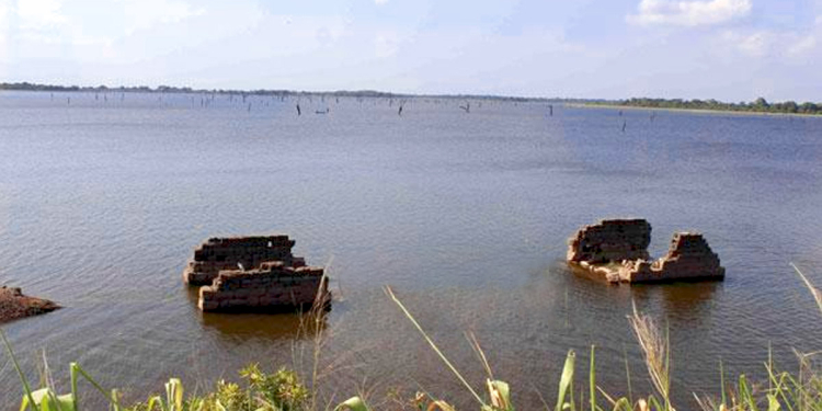 මහකනදරාව වැව සිඳී අනුරපුර – ත්‍රි’මලය පැරැණි මාර්ගය මතුවෙයි! Sri Lanka Latest News
