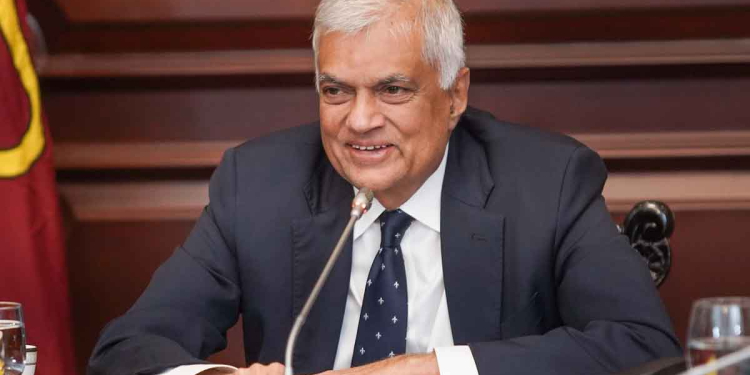 රනිල් ආණ්ඩුකාරවරු ගෙන්වයි! PHOTOS I Sri Lanka Latest News