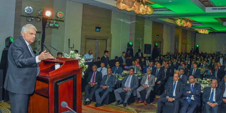 රනිල් සිනමන් ග්රෑන්ඩ් හෝටලයේදී කොළඹ තේ වෙළෙඳුන්ගේ වාර්ෂික මහා සම්මේලනයට එක්වෙයි! PHOTOS I Sri Lanka Latest News