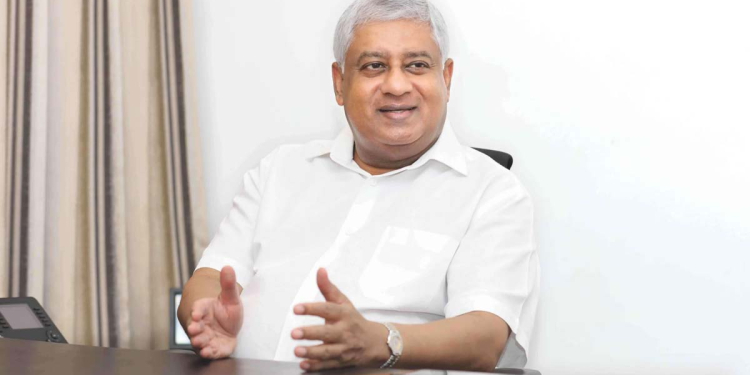 ජාතික ගීය විකෘති කළාද? ඇමැති ටිරානුත් හොයලා බලන්න ලෑස්ති වෙයි! VIDEO I Sri Lanka Latest News