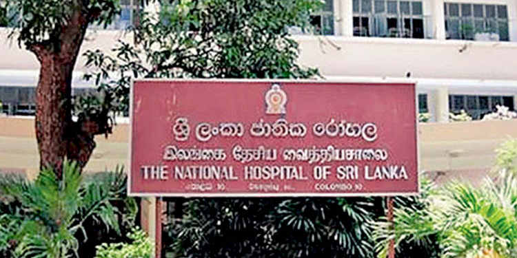 ජාතික රෝහලේ පෙට් ස්කෑනරය ක්‍රියාත්මක කරන්න පුහුණු නිලධාරියෙක් නෑ! හිටපු නිලධාරීන්ගෙන් එක්කෙනෙක් රට ගිහින්! අනිත් කෙනා විශ්‍රාම ගිහින්! පිළිකා රෝගීන් දැඩි දුෂ්කරතාවක! Sri Lanka Latest News