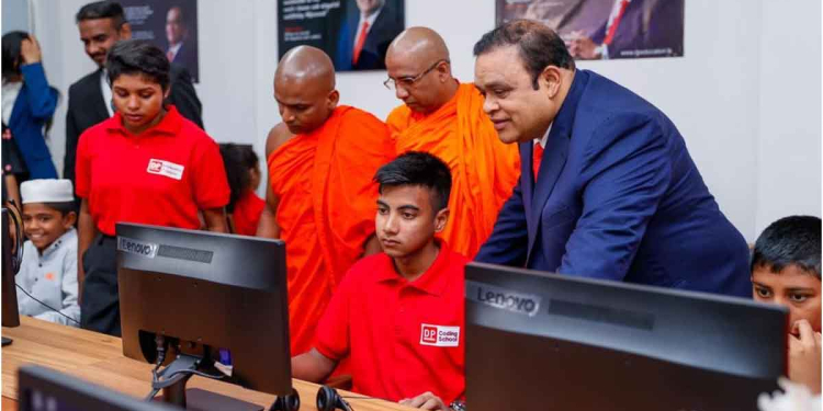 රැකියා විරහිත උපාධිධාරීන් ආණ්ඩුවට බරක් වුණාට මට බරක් නෙමෙයි! 60 වැනි DP EDUCATION IT කැම්පස් එක පුස්සැල්ලාව මන්තින්දාරාමයේ විවෘත කරමින් ධම්මික පෙරේරා රැකියා විරහිත උපාධිධාරීන්ගේ වගකීම භාරගනී! VIDEO & PHOTOS I Sri Lanka Latest News