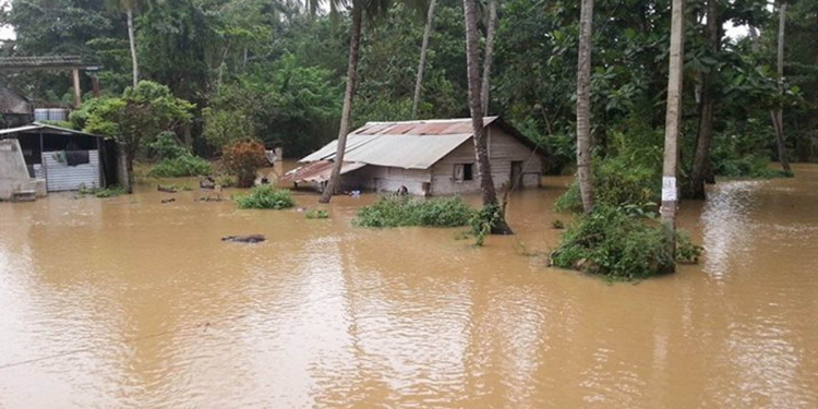 මහ වැස්සෙන් දිස්ත්‍රික්ක තුනක 3,244ක් පීඩාවට පත්වෙලා! Sri Lanka Latest News