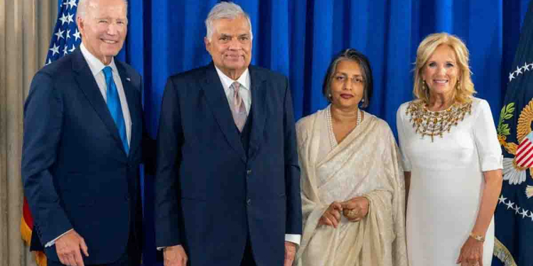 අමෙරිකානු ජනාධිපති රාජ්‍ය නායකයන්ට දුන් භෝජන සංග්‍රහයේදී බයිඩන්-රනිල් ඡායාරූපයකට පෙනී සිටී! I Sri Lanka Latest News