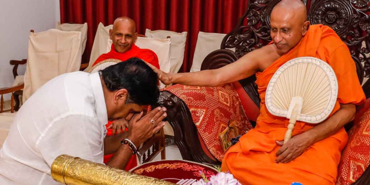 විශ්වාසභංගයේදී මිනිසුන් මරණ මංචකයට ගෙන යන්න කැමති-බාල බෙහෙත් ගේන්න කැමති-සෞඛ්‍ය පද්ධතිය විනාශ කරන්න කැමති-ඩොලර් කොමිස් ගන්න කැමති 113ක් හිටියා! 74 දෙනකු පමණක් ජනතාව ජීවත් කරවීමටට ඡන්දය ලබා දුන්නා! VIDEO & PHOTOS I Sri Lanka Latest News