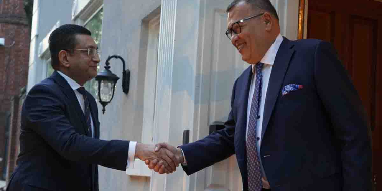 අමෙරිකානු රජයේ ඉහළ නිලධාරීන් සමග තානාපති මහින්ද අමෙරිකා-ලංකා මිත්රත්වයේ 75වන සංවත්සරය ඉහළින්ම සමරයි! අලි සබ්රිත් එක්වෙයි! ආණ්ඩුවේ සල්ලි සත 5ක් අරගෙන නෑ! VIDEO & PHOTOS I Sri Lanka Latest News