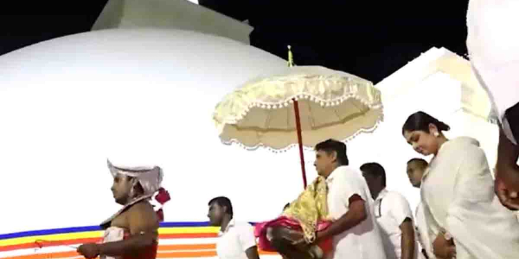 සෝමවතී මහසෑ රදුන් අභියස මෙවර කඨින චීවර පූජෝත්සවය විපක්ෂනායක සජිත් සහ ජලනිගේ ප්‍රධානත්වයෙන්! VIDEO I Sri Lanka Latest News