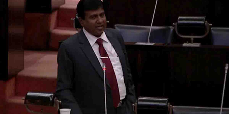 පැනමා-පැන්ඩෝරා විදේශීය බැංකුවල ඩොලර් බිලියන 9ක් දාලා තියෙන ලාංකිකයෝ කව්ද? අල්ලස් කොමිසම ඇයි මේ අයට විරුද්ධව නීතිය ක්‍රියාත්මක නොකරන්නේ? වැඩේ කෙරෙන්නේ නැත්නම් මෙන්න වැඩේ කෙරෙන අලුත් යෝජනාවක්? අධිකරණ ඇමැති පාර්ලිමේන්තුවට කියපු දේ! VIDEO I Sri Lanka Latest News