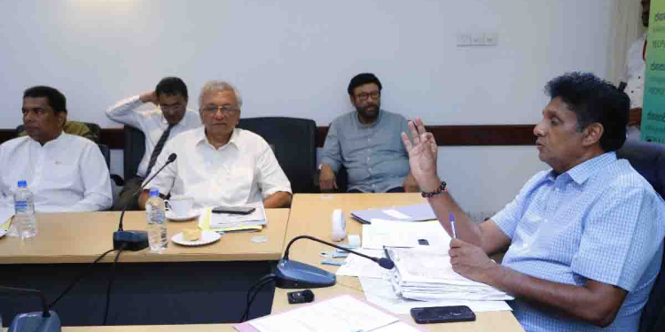 ඇමැතිකම් ගන්න ගිහින් මන්ත්රීකමෙන් විසිවුණු නසීර් වෙනුවට ආපු අලි සහීර් සජබ මන්ත්රී කණ්ඩායමේ ඇවිත් වාඩිවෙයි! පාර්ලිමේන්තුවේ විපක්ෂයට එකක් වැඩි වෙයි! PHOTOS I Sri Lanka Latest News