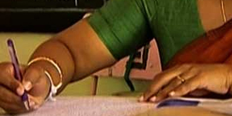 උතුරු මැද පිළිතුරු පත්‍ර ඇගයීමේ අවුලක්! Sri Lanka Latest News